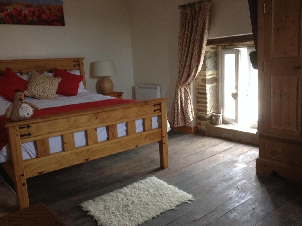Villa Le Bois Gautier à Savigny-le-Vieux Chambre photo